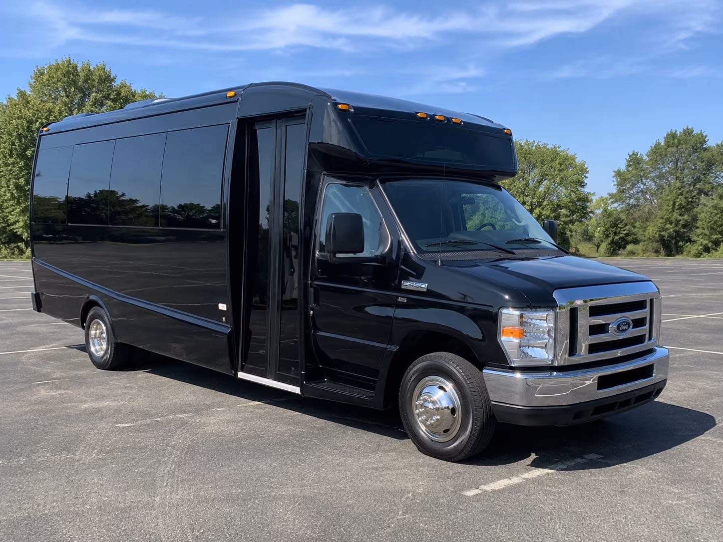 Dallas Airport Shuttle & Transportation party bus exterior