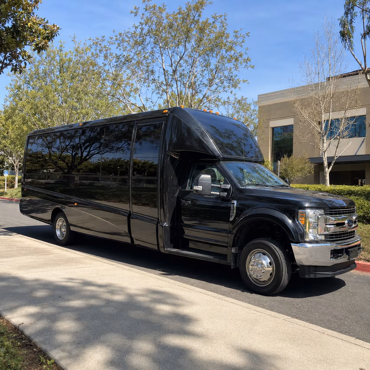 Dallas Birthday, Sweet 16, & Quinceañera Transportation onboard seating