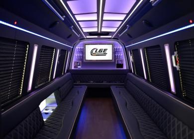 Richardson 18 Passenger Limo Bus Interior